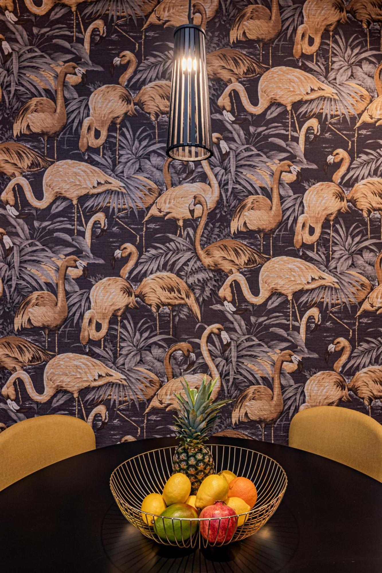 Luxury Tropical At Apartment *